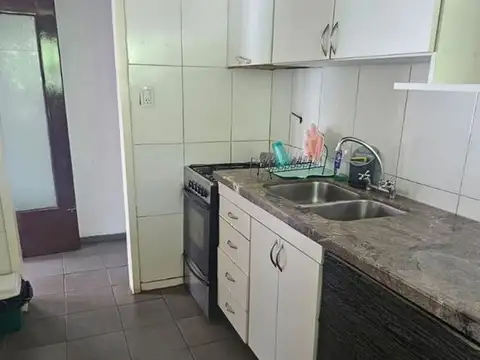 Casa 2 ambientes con 1 baño