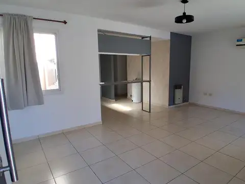 Departamento en Alquiler con 2 cocheras