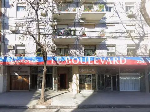 Local en Venta en Flores, Capital Federal