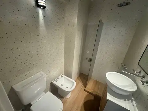 LUMINOSO MONOAMBIENTE RECICLADO A NUEVO