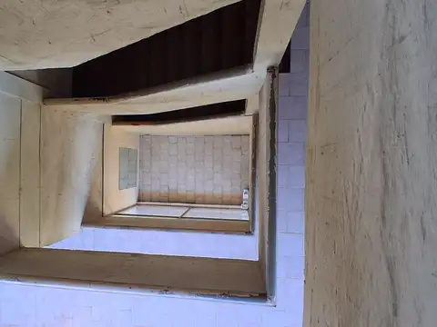 "OPORTUNIDAD" DEPARTAMENTO 3 AMB. EN EDIFICIO 36  (V. CELINA). - ESCUCHO OFERTA