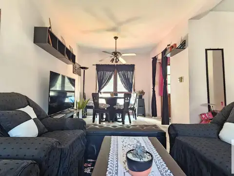Casa 3 ambientes con 1 baño