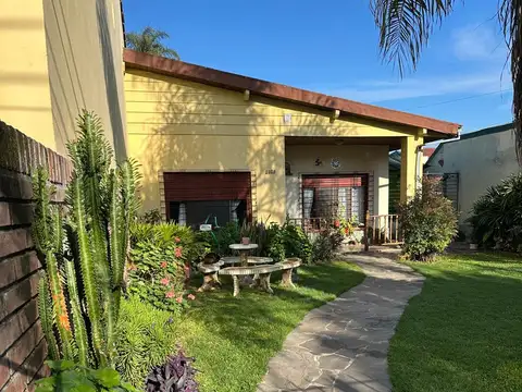 Casa en Venta en Villa Adelina, USD 185.000