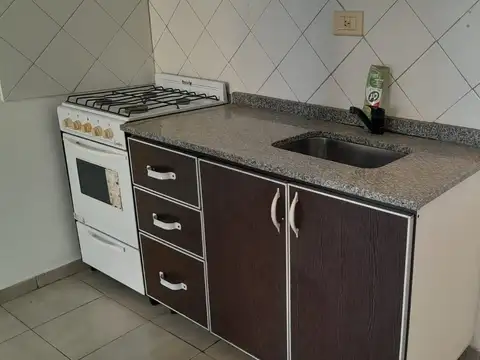 Departamento 2 ambientes con 1 baño