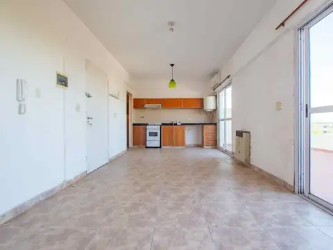 Impecable monoambiente Floresta 