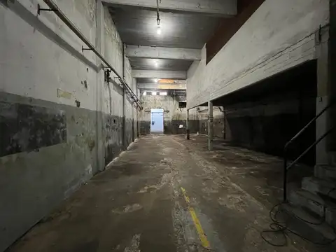 Galpon en Alquiler 50  mts Fondo