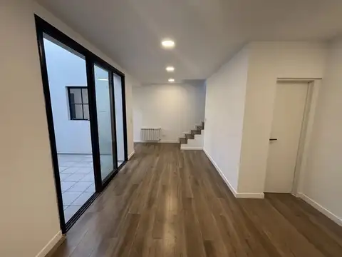 Depto Tipo Casa en Venta de 3 dormitorios