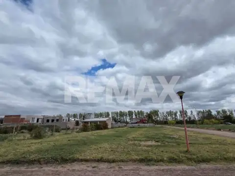 VENTA! TERRENO 1000 m2 EN ESQUINA PIEDRAS BLANCAS