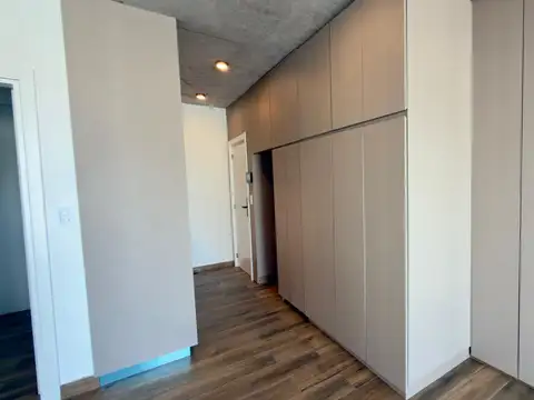 Departamento en Alquiler con 1 cochera
