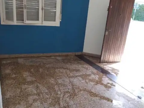 Casa en Venta en Garin, USD 79.000