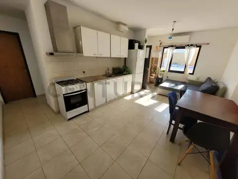 Departamento de 1 dormitorio en Venta en Los Hornos