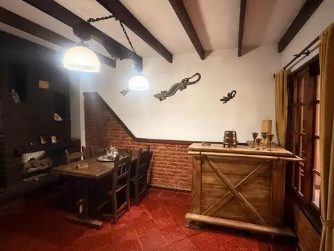 Casa en Venta con 1 cochera