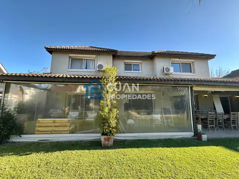 Casa en Venta en La Caballeriza, USD 310.000