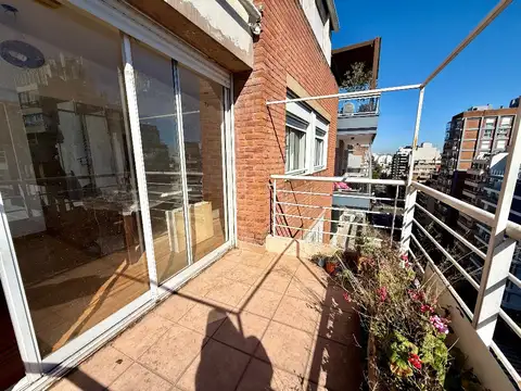 Departamento 4 ambientes con 2 baños