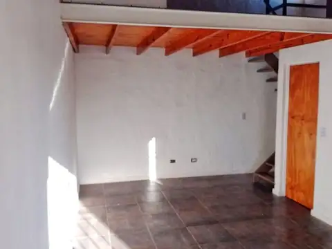 Depto Tipo Casa en Alquiler en San Fernando, $ 500.000