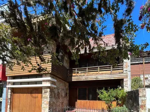 Casa de 3 dormitorios en Alquiler en La Plata