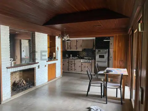Casa de 3 dormitorios en Alquiler en La Plata