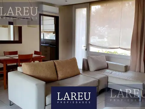 Casa 6 ambientes con 4 baños