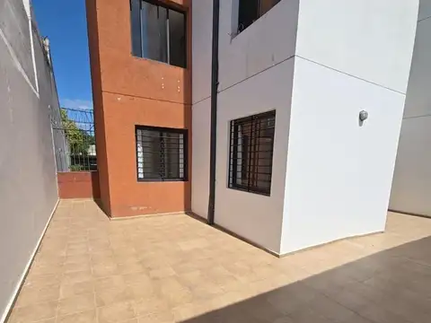 Departamento en Venta en Alto Alberdi, USD 74.000