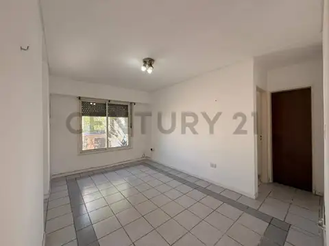 34 900, Piso 1