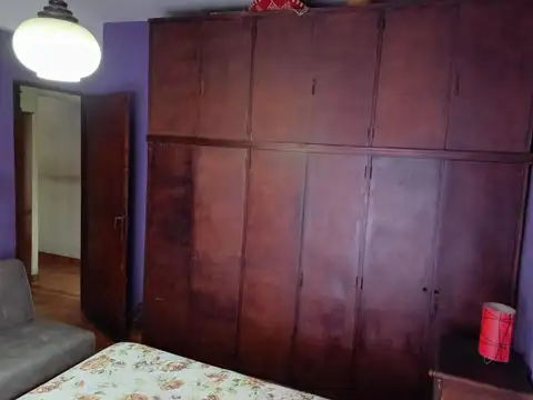 Depto Tipo Casa 4 ambientes con 2 baños