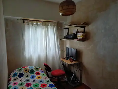 Depto Tipo Casa en Venta en Haedo, USD 105.000