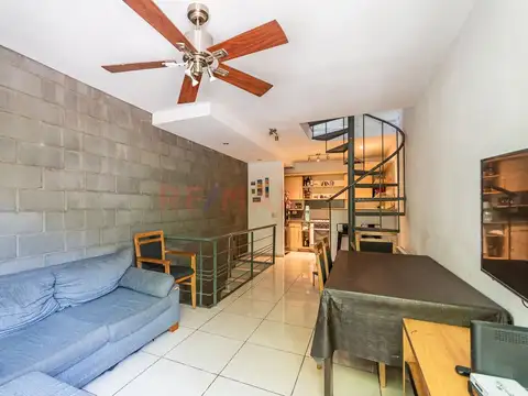 Depto Tipo Casa 4 ambientes con 1 baño