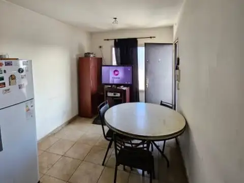Departamento 2 ambientes con balcon - Venta