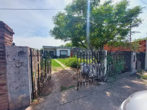Casa en Venta en Barrio Alvear, USD 29.000