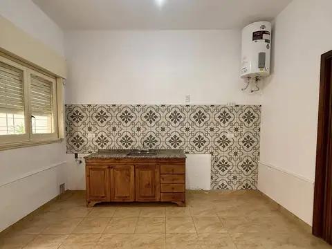 Depto Tipo Casa en Alquiler de 2 ambientes