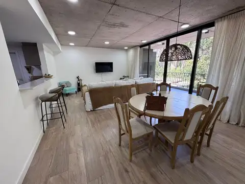 Departamento en Venta en Barrio Parque Leloir, USD 480.000