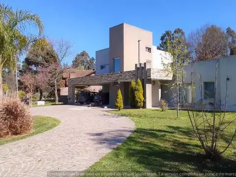 Club privado El Ombú 100