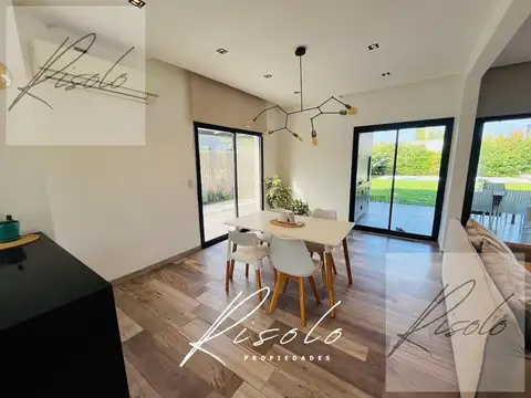 Casa en Alquiler de 3 dormitorios