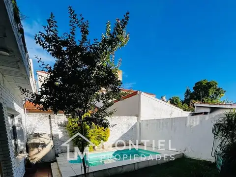 Casa Chalet  en Venta en Ciudad Jardin, Tres de Febrero, G.B.A. Zona Oeste