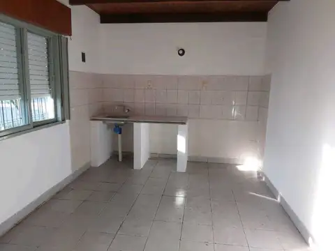 Casa en Alquiler de 1 dormitorio