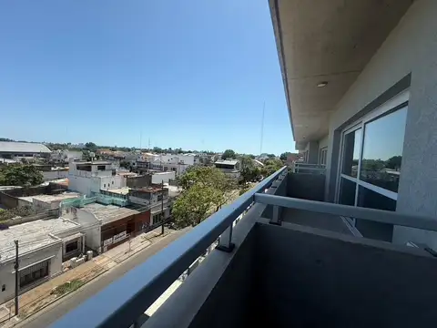 Departamento en Venta en Barrio Parque, USD 115.000