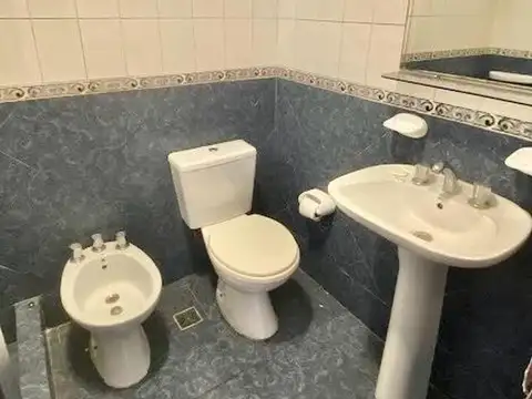 Depto Tipo Casa en Venta 40 años