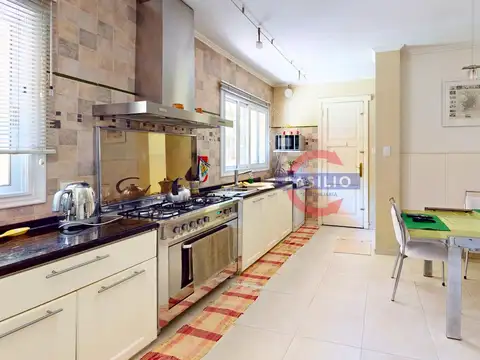 Casa en Venta de 4 dormitorios