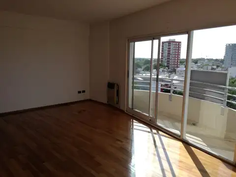 Avenida Centenario 1733 100