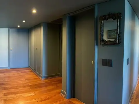 Departamento en Venta de 6 ambientes