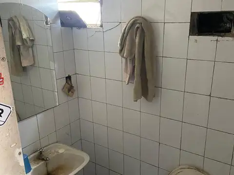 Galpon en Venta 10  mts Frente