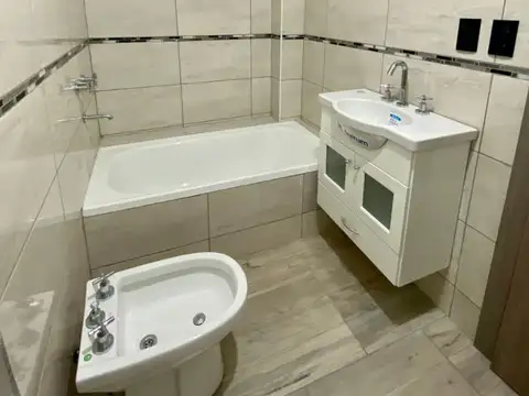 Departamento en Venta en Villa Luzuriaga, USD 75.000