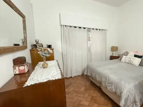 Venta casa 4 amb y monoambiente al fondo-Boulogne - APTA CRÉDITO
