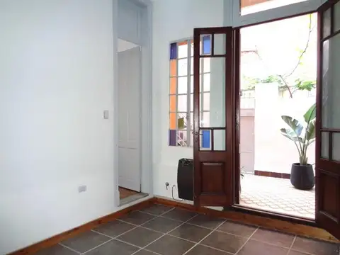 Depto Tipo Casa 3 ambientes con 2 baños