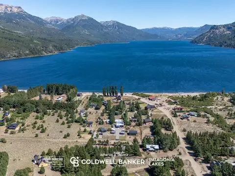 VENTA Conjunto de Domos Turtisticos 30m2 en lote 1038m2 en Villa Lago Meliquina