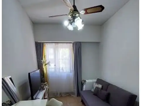 Depto Tipo Casa 2 ambientes con 1 baño