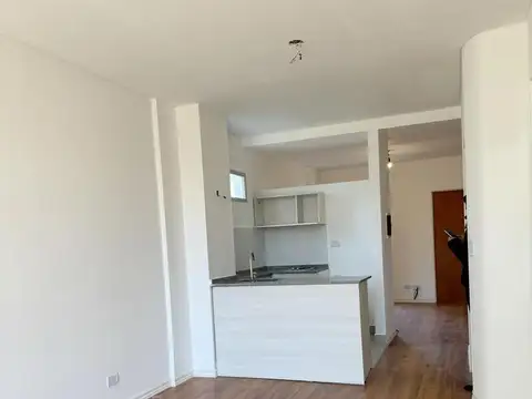 Av Pueyrredón  al 600