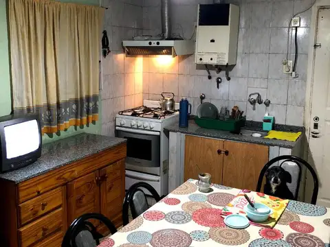 Casa 5 ambientes con 1 baño