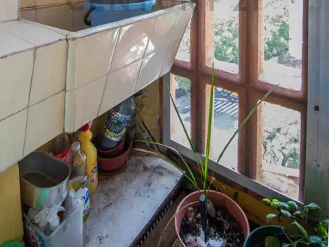 Venta de Departamento 2 AMBIENTES en Constitución, Capital Federal. El departamento tiene una...