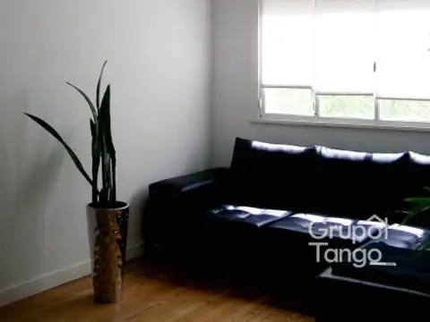 Venta Departamento Dos Ambientes Balvanera Apto Credito